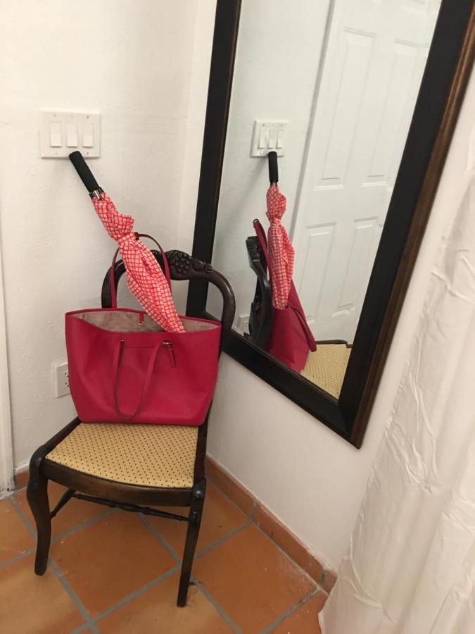 Private Loft In The Heart Of Little Havana Маями Екстериор снимка